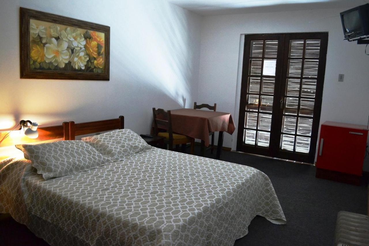 קנלה Hotel Pousada Dos Pinheiros מראה חיצוני תמונה